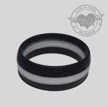 TLR-87-STR-BLA-WHI -- Striped - Black-White (Thick)_BG_WM